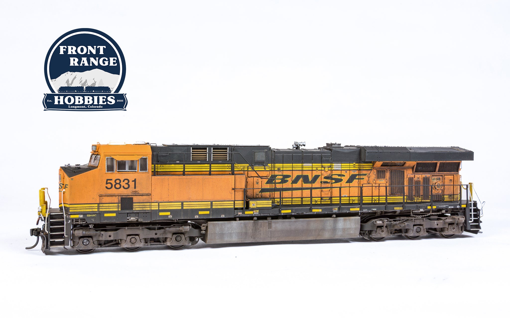 HO Scale ScaleTrains Rivet Counter GE ES44AC, BNSF/Heritage III w/PTC #5831, DCC/Sound (Weathered)