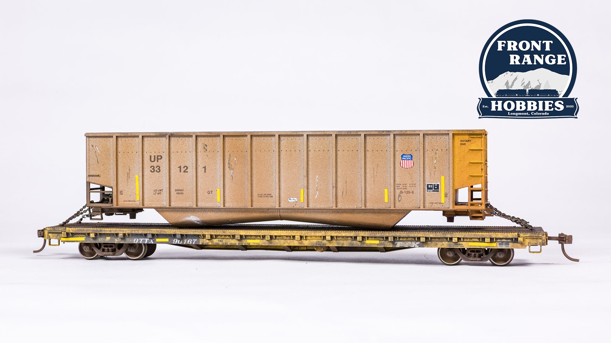 HO Scale Walthers Mainline 60' Pullman-Standard Flatcar TTX OTTX #90167 w/ Wrecked Rail Car Load