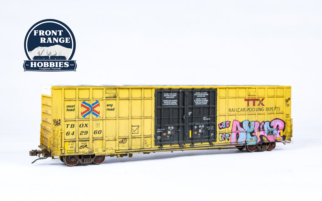 HO Scale Aurora Miniatures #306008 Greenbrier 7550 CuFt 60' Plate F Boxcar w/ Low Markings TBOX #642960 (Weathered)