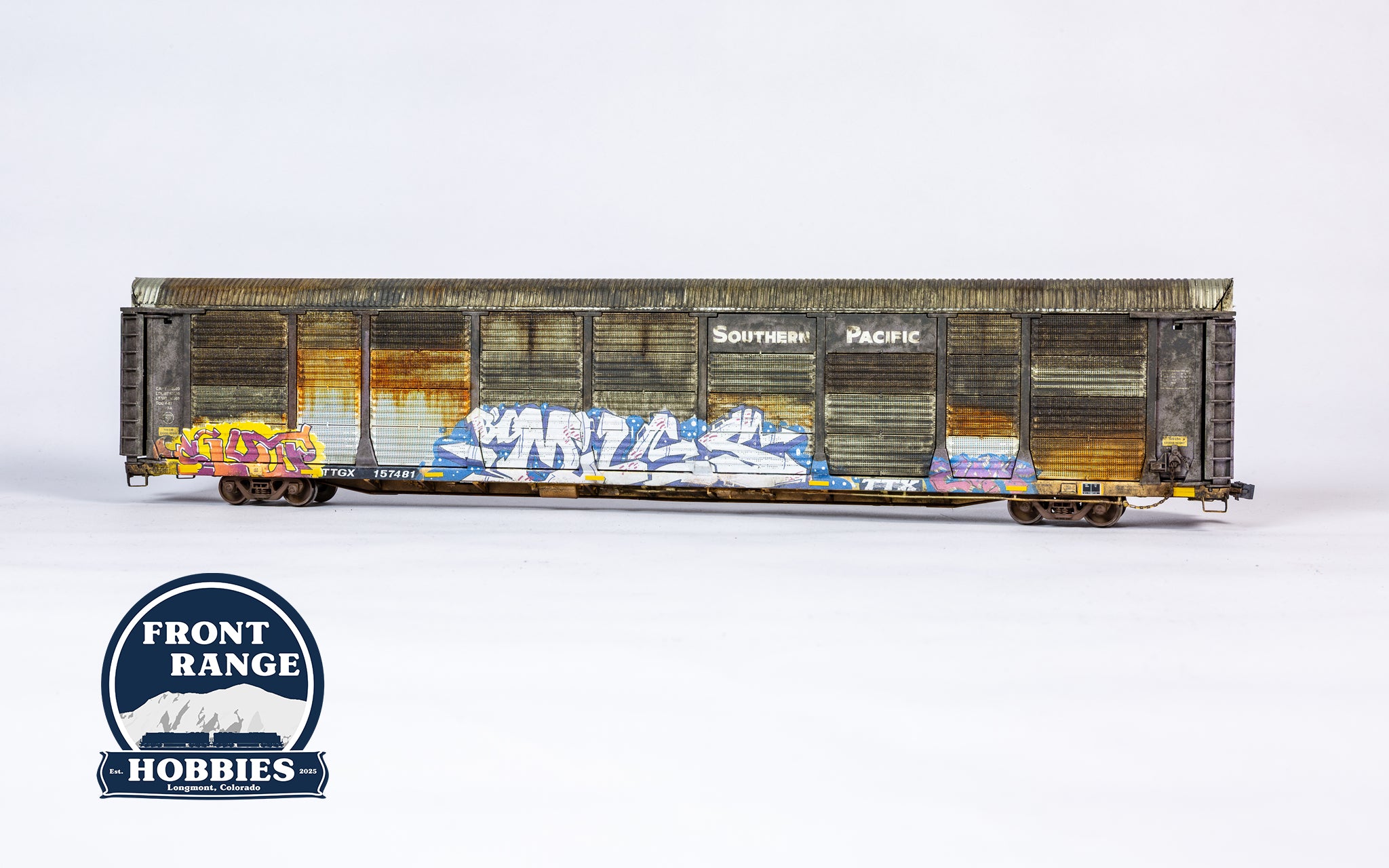 HO Scale 89' Walthers Proto Bi-level Auto Carrier Southern Pacific SP TTGX 157481 (Weathered)