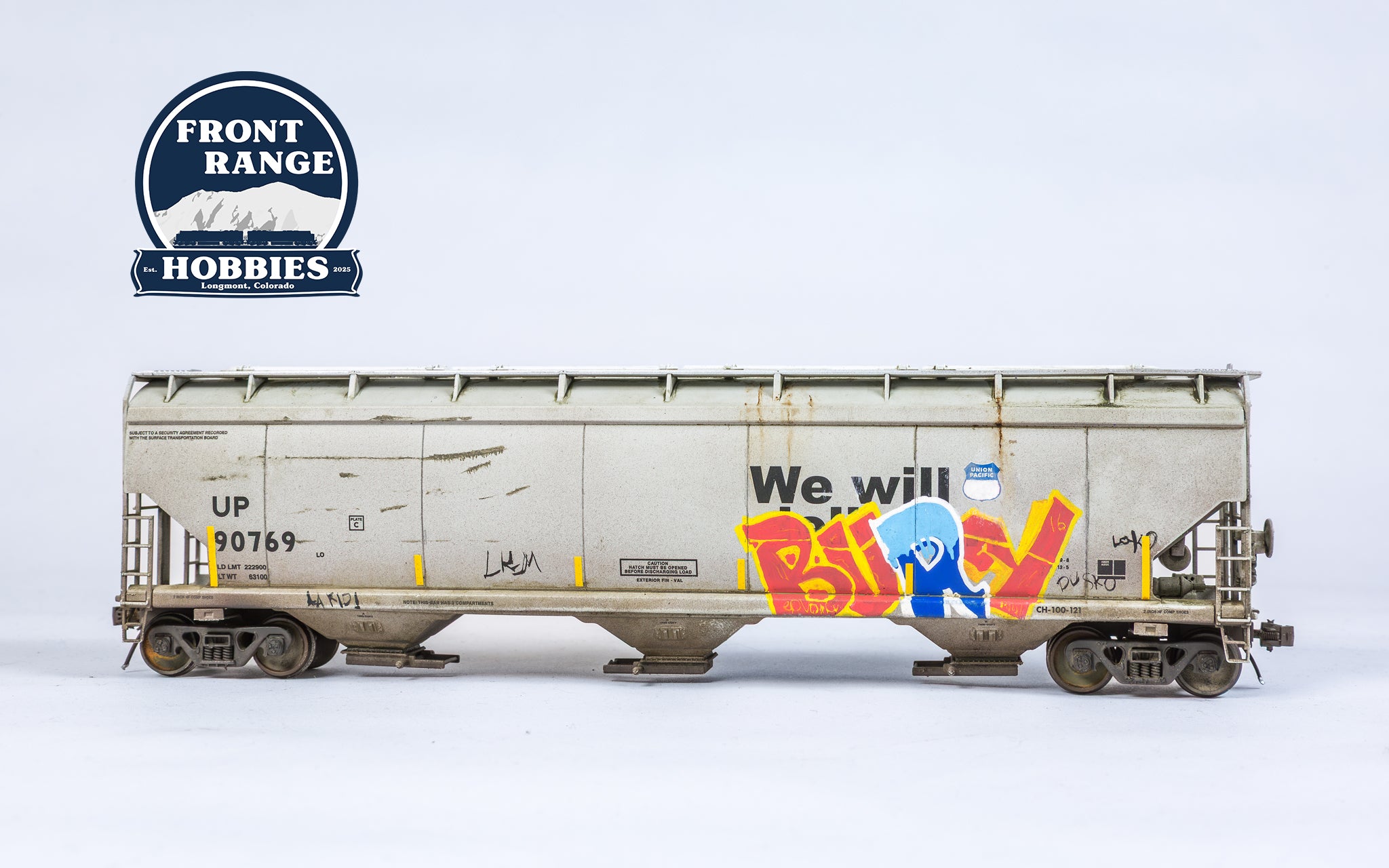 HO Scale Walthers Mainline HO Scale 60ft NSC 5150 3-Bay Covered Hopper, Union Pacific UP #70769 "We Will Deliver..." (Weathered)
