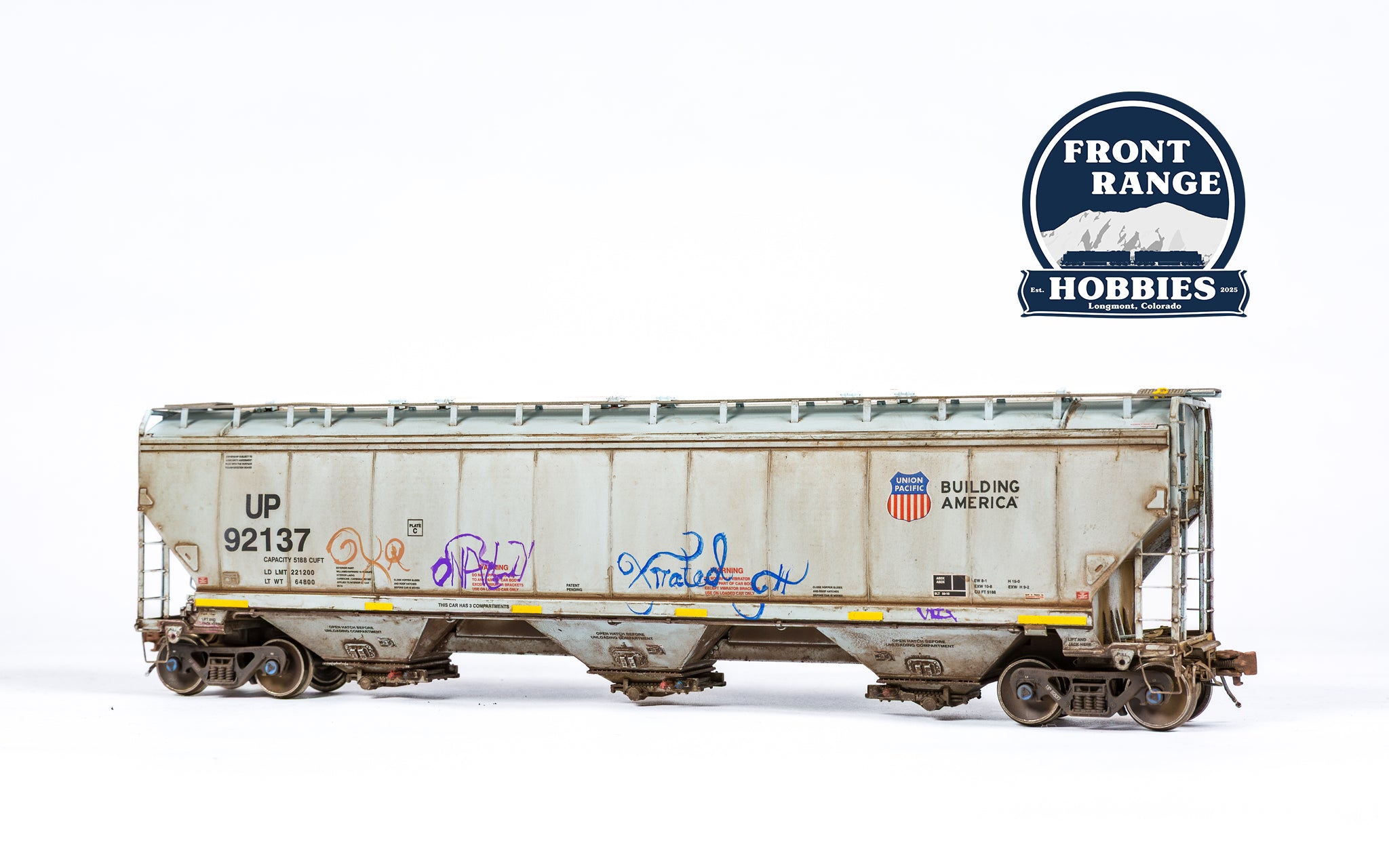 ScaleTrains Rivet Counter Rivet Counter HO Scale Gunderson 5188 Covered Hopper, Union Pacific #92137 (Weathered)